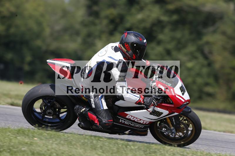/45 10.08.2025 Plüss Moto Sport ADR/Freies Fahren/988